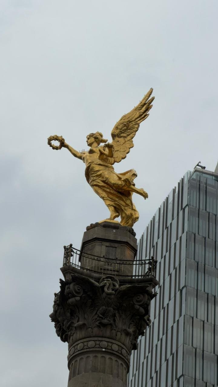 El Ángel de la Independencia en Paseo de la Reforma, Ciudad de México